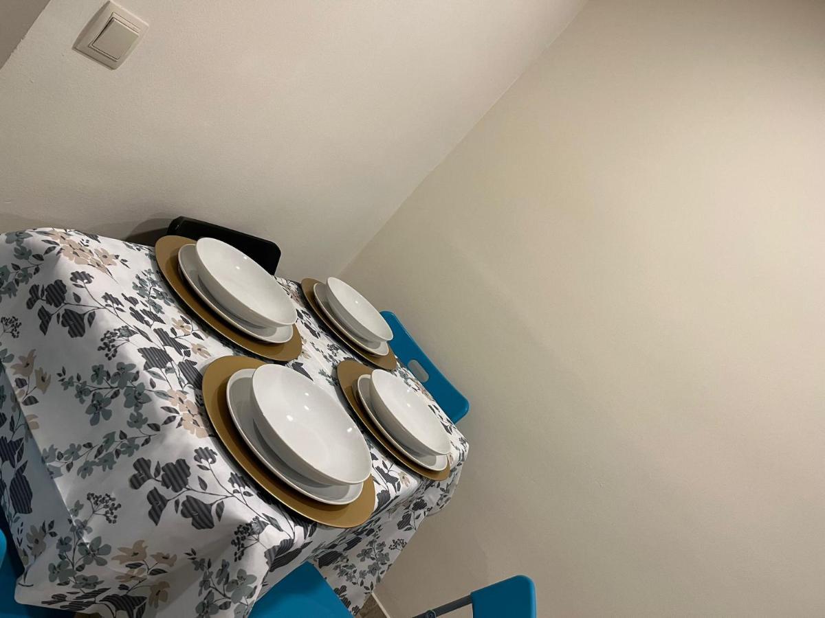 Apartamento Familiar 3 Habitaciones Alcala Madrid Kültér fotó